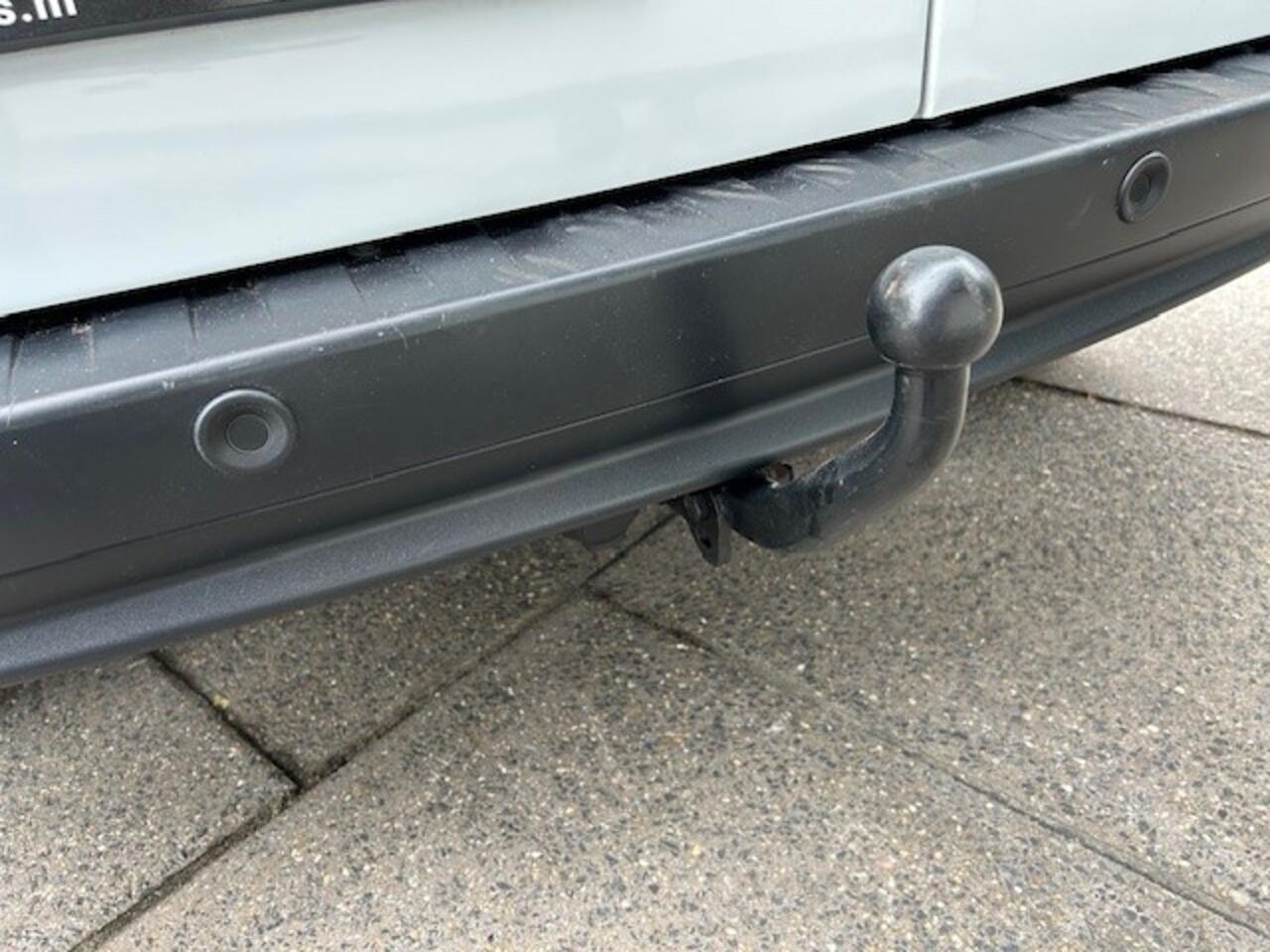 Renault KANGOO 1.5 dCi 75 Energy Comfort AIRCO I MULTIMEDIA I TREKHAAK I 1e EIGENAAR I COMPLETE ONDERHOUDSHISTORIE