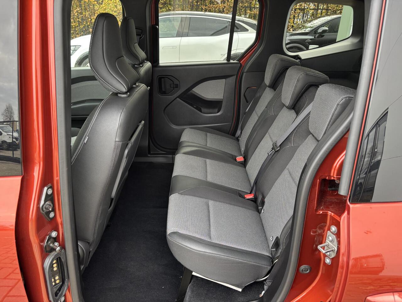 Renault KANGOO FAMILY TCe 130 Techno EDC | Automaat | Navigatie | Lage km. Stand |