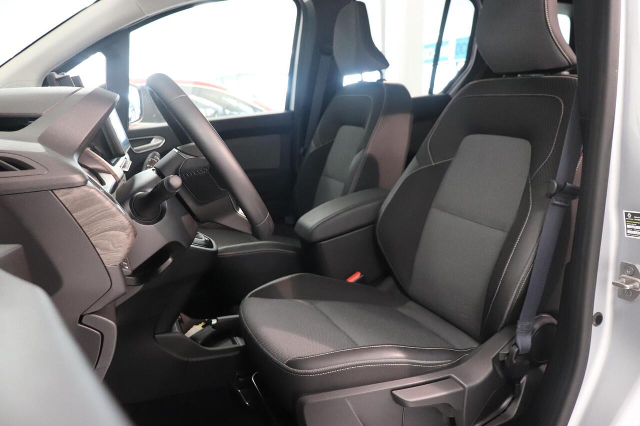 Renault KANGOO FAMILY 1.3 TCe 130 Luxe EDC | Camera | 2 schuifdeuren | Navigatie | AppleCarplay AndroidAuto | Cruise control | Climate control |