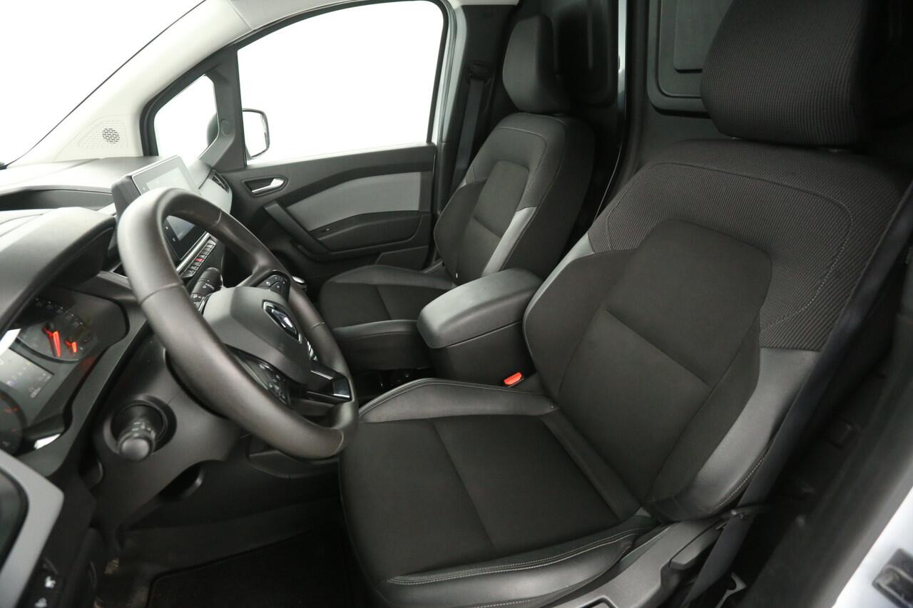 Renault KANGOO 1.5 Blue dCi 115PK | 6-bak | Airco | Camera | Cruise | Carplay | Stoelverw. | Parkeersens.