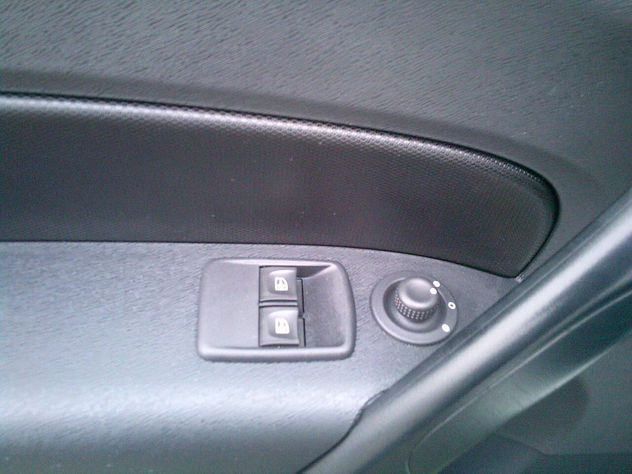 Renault KANGOO 1.5 Blue dCi 95 Comfort Maxi VOORZIEN VAN AIRCO+CRUISE+TREKHAAK !!!