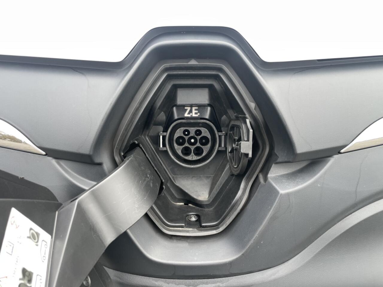 Renault KANGOO Z.E. Koopaccu 33kwh | Airco | Navigatie | PDC