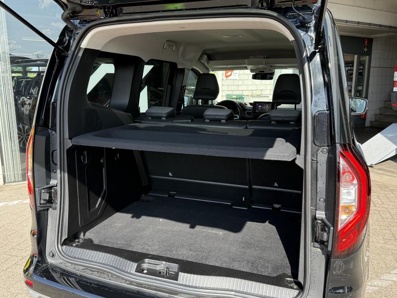 Renault KANGOO 1.3 TCe 100 Intens | Achteruitrijcamera | Climate Control | DAB | LED | Key-less | Parkeersensoren | Cruise | Lichtmetaal |