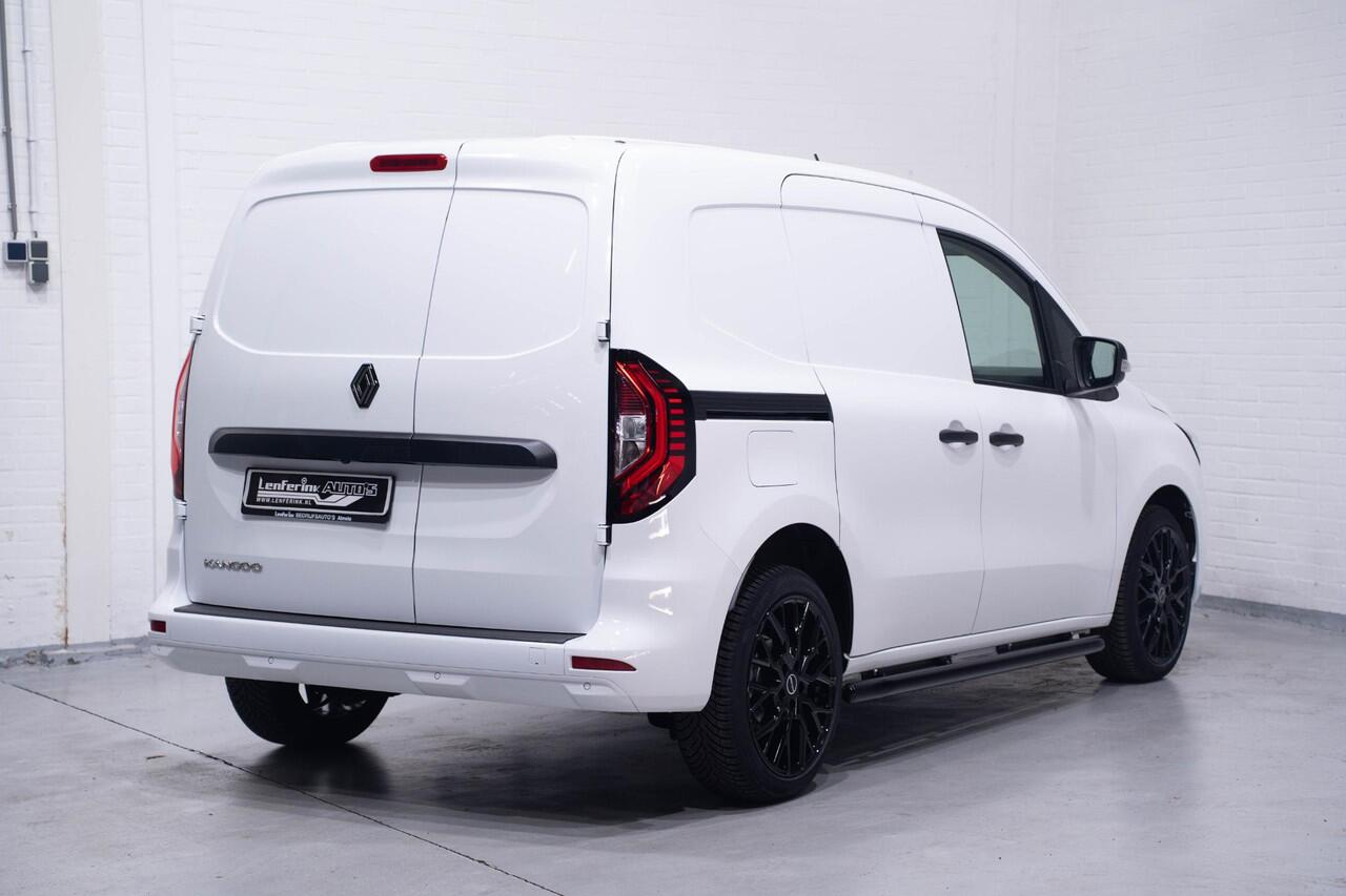 Renault KANGOO 1.5 dCi 95 pk Black&White Edition BPM Vrij Apple Carplay, Camera, 18" LMV, Exterieur pack, Grille Zwart, Nieuw 2024