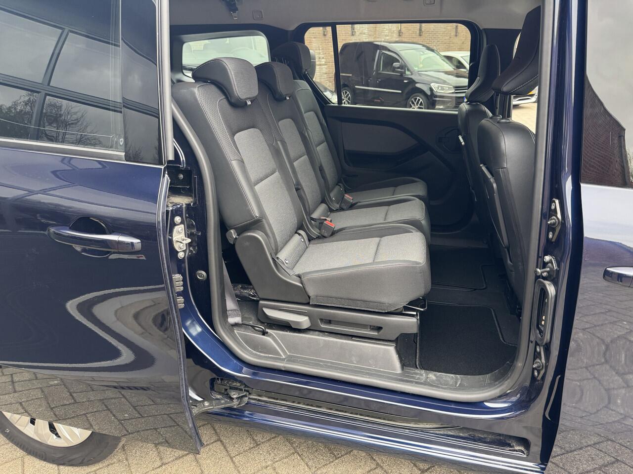 Renault KANGOO Renault Maxi Kangoo 130 EDC/ 7 persoons