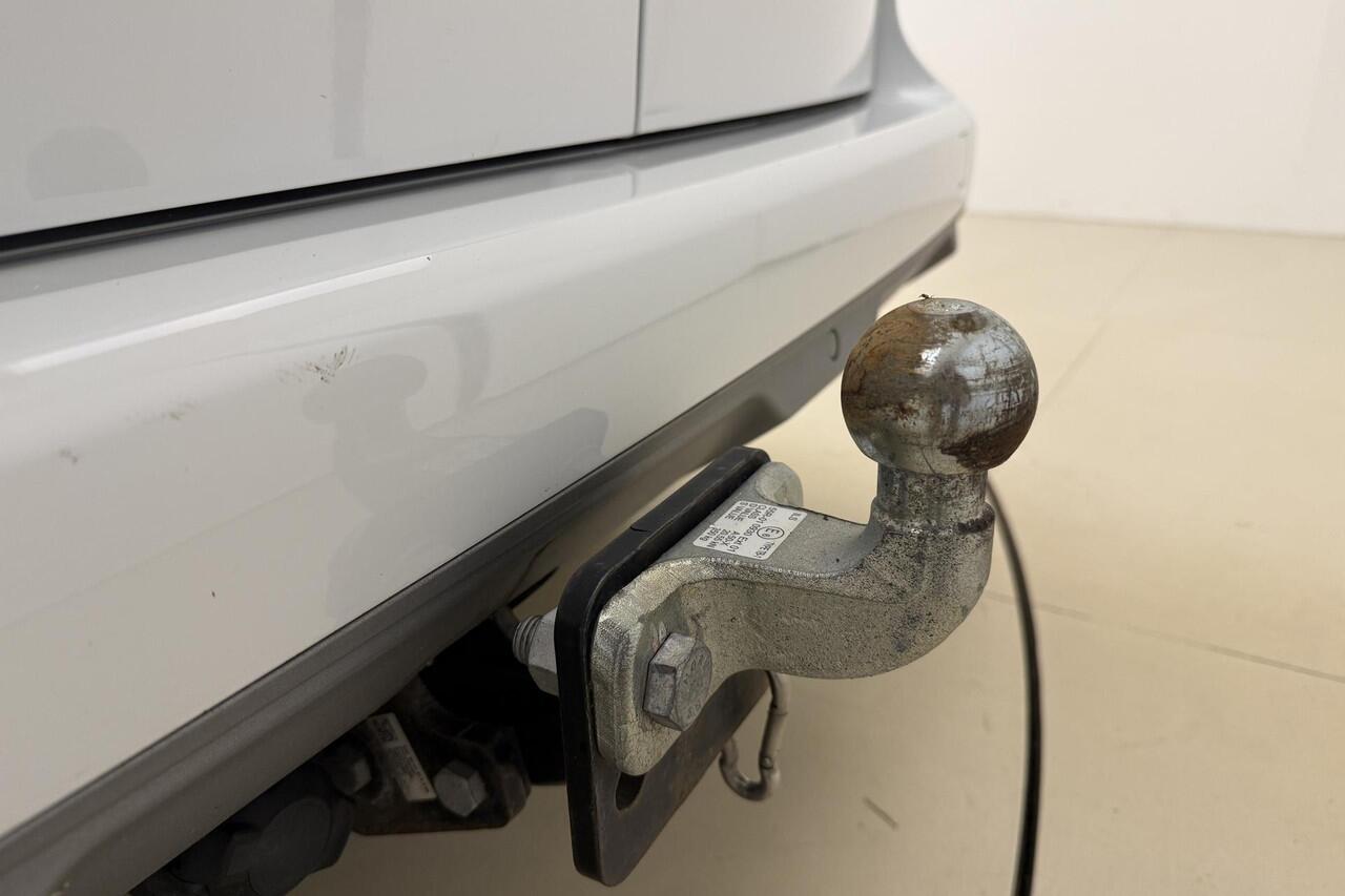 Renault KANGOO 1.3 TCe 100 Luxe L1 | Apple carplay/Android auto | Achteruitrijcamera | Cruise control | Airco | Parkeersensoren achter | Bumpers in carrosseriekleur |