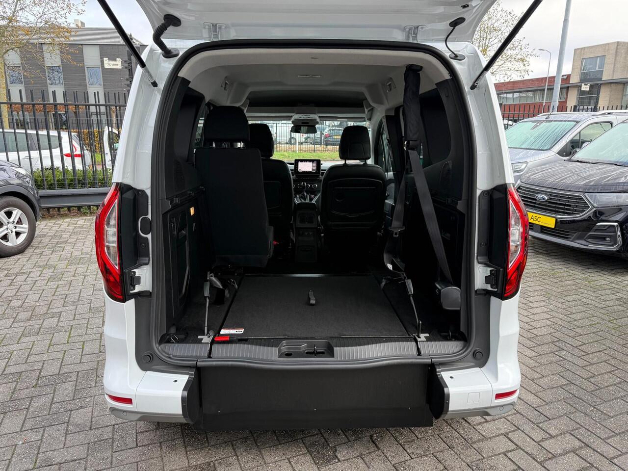 Renault KANGOO 1.3 Tce 131pk Edition (Automaat) Rolstoelauto 3+1 - Bodemverlaging Tripod - Alle opties - Rolstoelvervoer