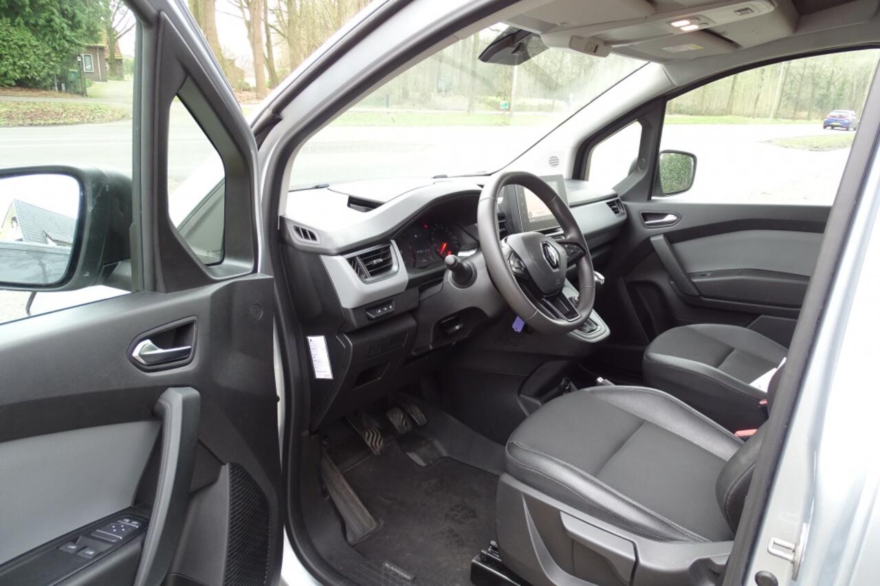 Renault KANGOO 1.5 Blue dCi Comfort NAVI TREKHAAK