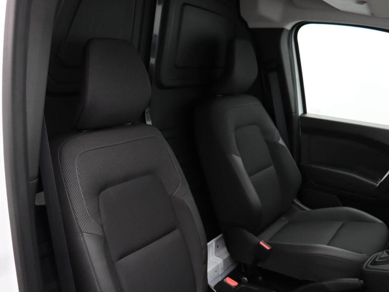 Renault KANGOO E-Tech Advance L2 44 kWh | Trekhaak | Laadruimtebetimmering | Vierseizoenbanden |