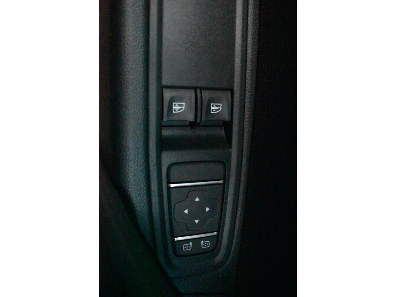 Renault KANGOO Advance - Dubbele Cabine | Cruise control en snelheidsbegrenzer | Elektrisch bedienbare ramen (met sneltoets bestuurderszijde) | Elektronisch geregelde airconditioning