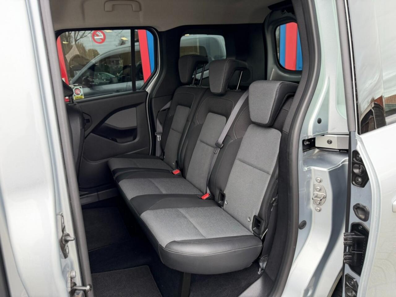 Renault KANGOO 1.3TCE 130pk Techno Navi Carplay Camera Led Airco(ECC)