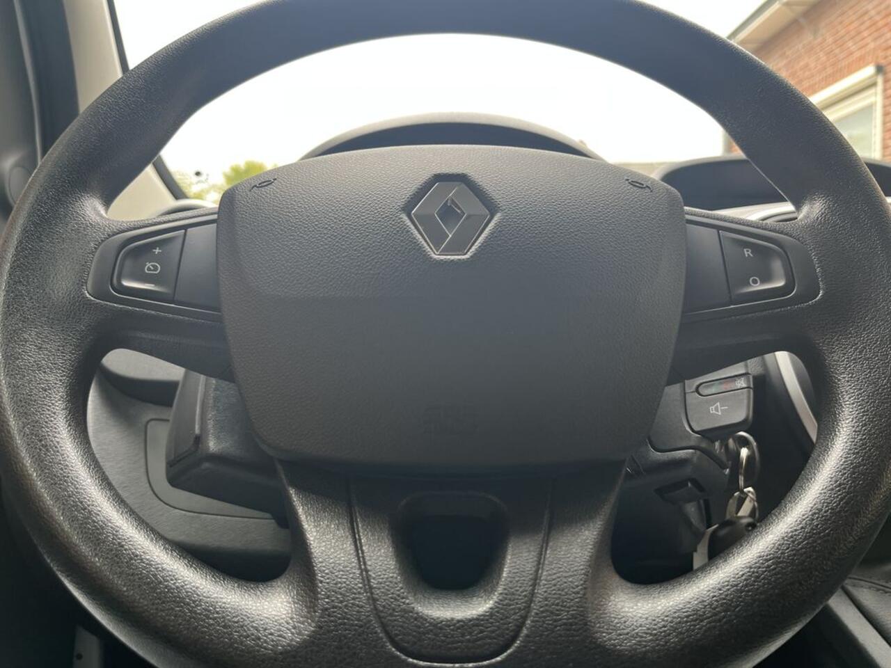 Renault KANGOO 1.5 dCi E6 R-link BPM Vrij! Lease ¤171 p/m, Airco, Navi , PDC, Trekhaak, Volledig onderhoudshistorie aanwezig