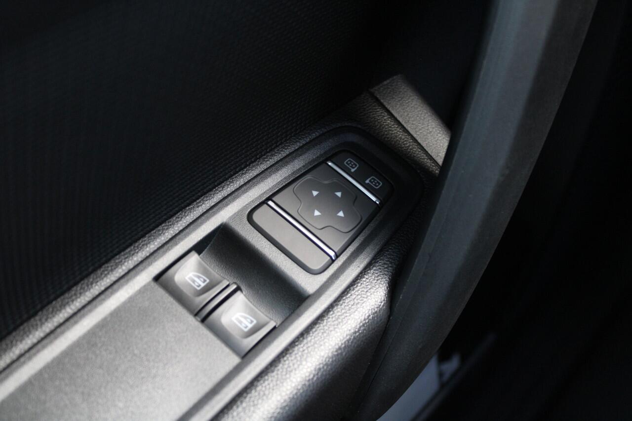 Renault KANGOO E-Tech Advance L2 44 kWh 123pk - Trekhaak - Stoelverwarming - PDC - Navi - Betimmering - LED - DAB - Cruise - Rijklaar