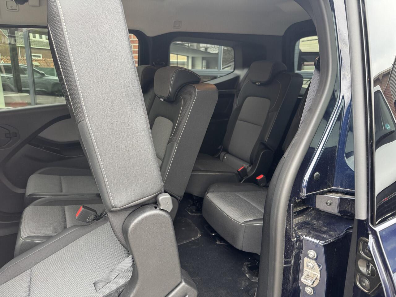 Renault KANGOO Renault Maxi Kangoo 130 EDC/ 7 persoons