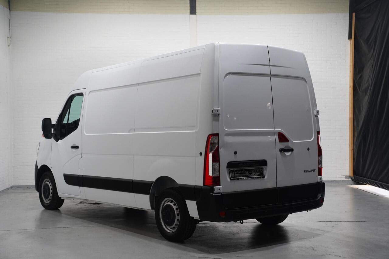 Renault MASTER 2.3 dCi 135 L2H2 Comfort Airco, Apple Carplay Navi, PDC achter, 3-Zits