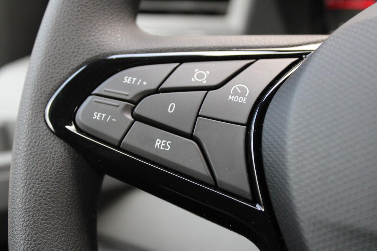 Renault MASTER T35 2.0 dCi 170pk L2H2 Extra - Navigatie - Camera - 270 gr deuren - Parkeersensoren - Draadloos laden - Rijklaar