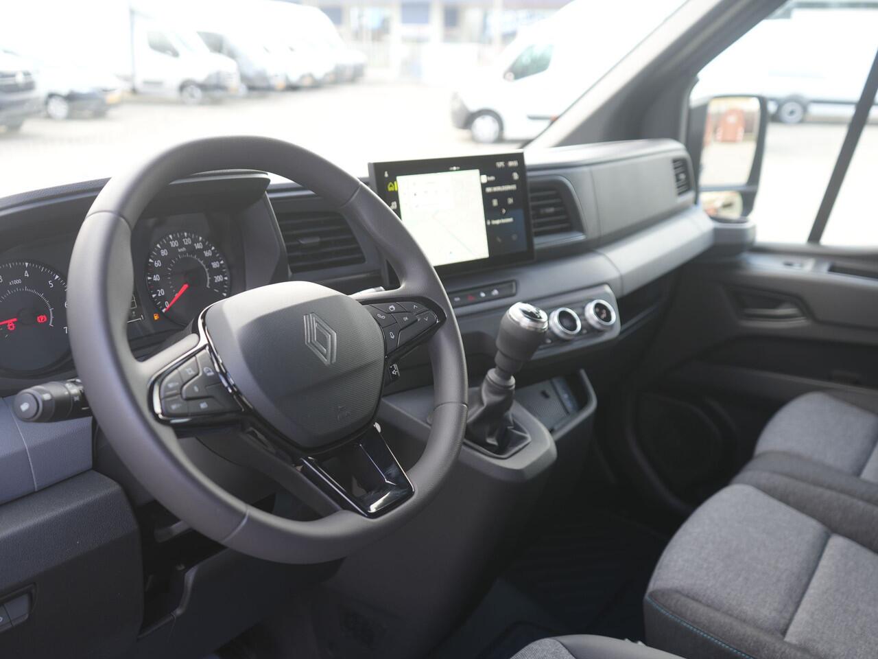 Renault MASTER T35 2.0 dCi 130 L2H2 Advance - VOORRAADVOORDEEL - Trekhaak - All Seasonbanden - Achteruitrijcamera - Cruise Control - Apple Carplay/Android Auto