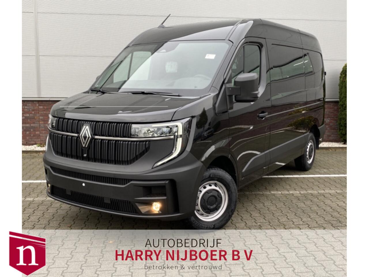 Renault MASTER T35 2.0 dCi 130 L2H2 Advance Stoelverwarming / Laadruimte betimmering / Trekhaak / All season