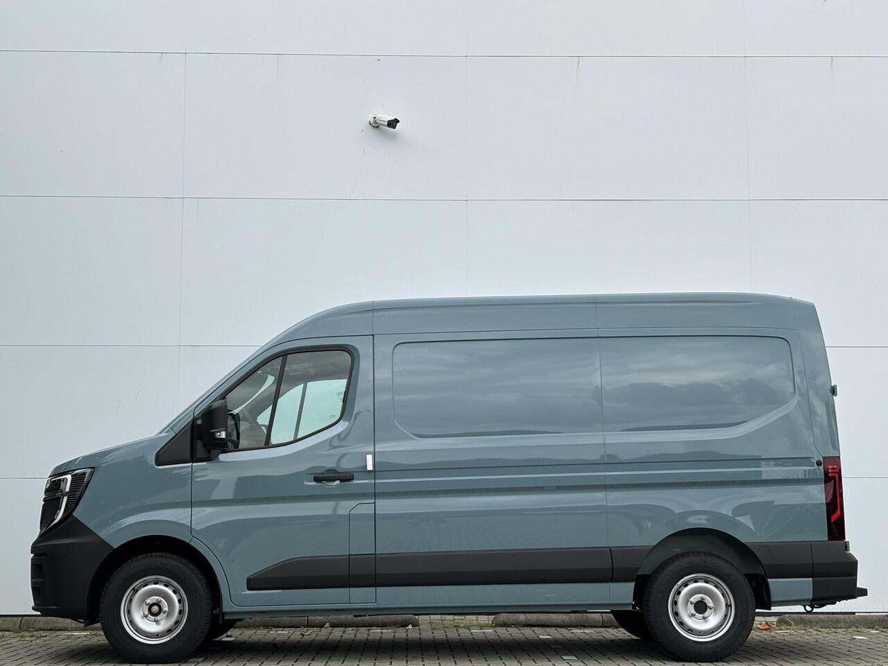 Renault MASTER T35 2.0 dCi 130 L2H2 Advance / Rijklaar ¤ 36.990 Excl. BTW / Direct leverbaar /