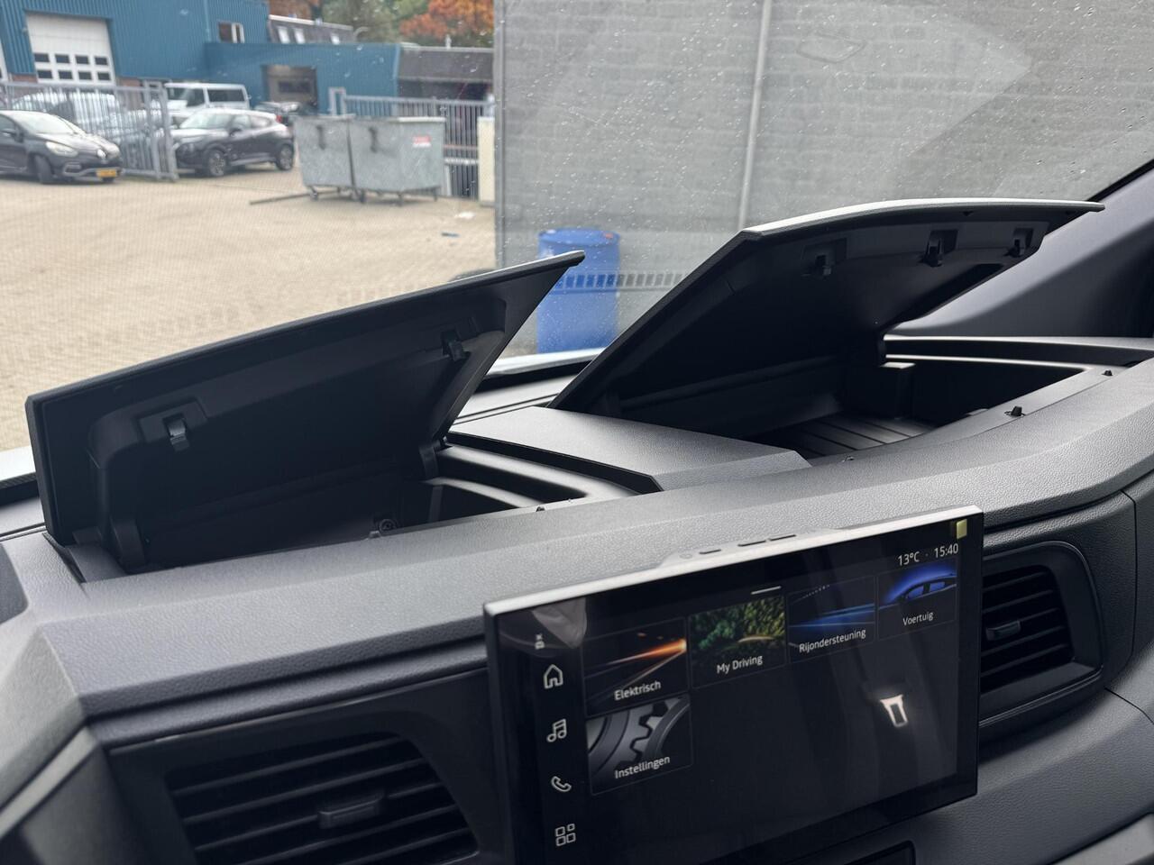 Renault MASTER E-Tech T35 L3H1 Advance long Range Bakwagen met Laadklep