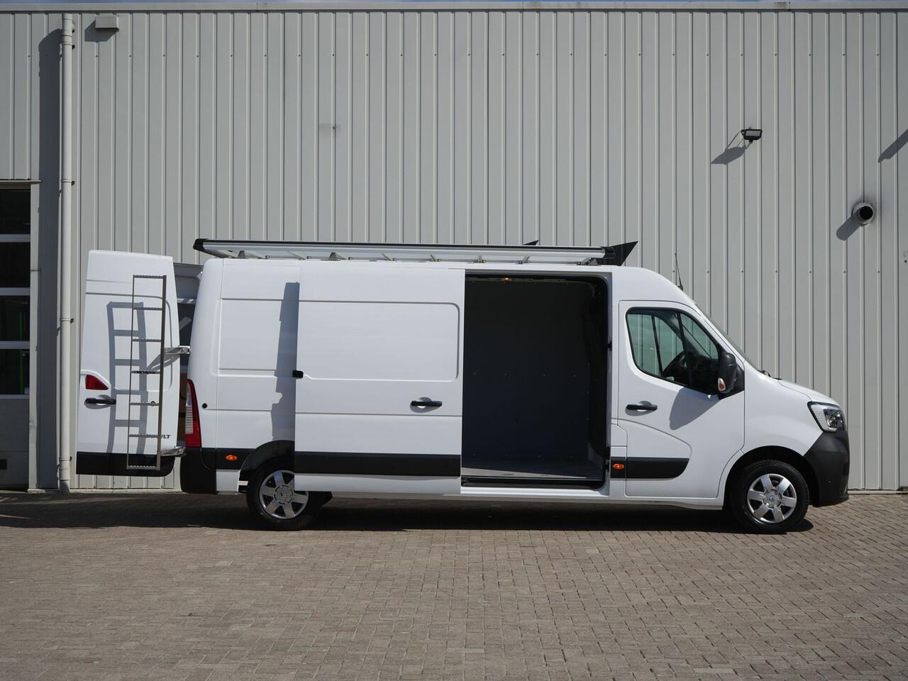 Renault MASTER T35 2.3 dCi 150 L3H2 Energy Work Edition - AANBIEDING - All seasonbanden - Achteruitrijcamera - Trekhaak