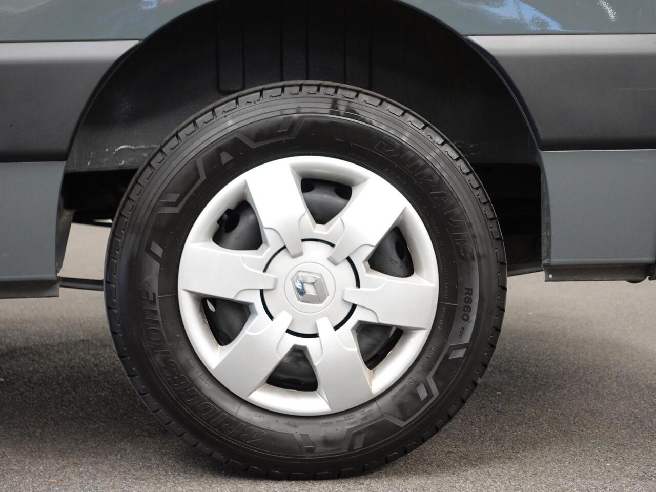 Renault MASTER 150PK L2H2 Energy Work Edition Automaat Airco Cruise Control Camera Navi Parkeersensoren Trekhaak