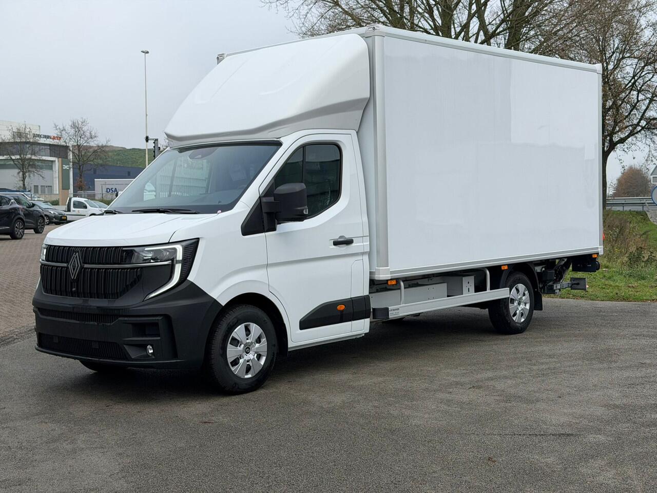 Renault MASTER E-Tech Long Range 87 kWh Bakwagen 420x230x220 T40 L3 Advance Meubelbak 420x230x220