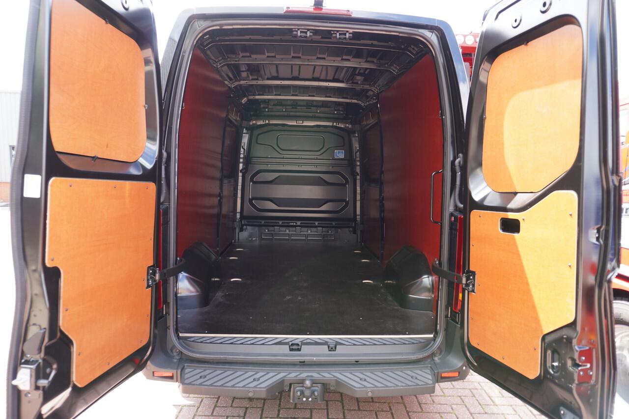 Renault MASTER T35 2.0 dCi 170PK L3H2 Extra Schuifdeur links en Rechts Nr. V070 | Climate | Navi | Cruise | Trekhaak | Betimmering