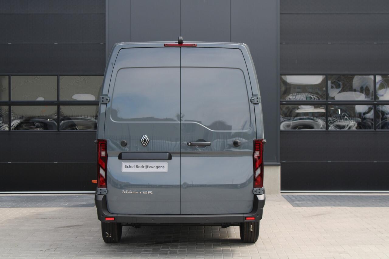 Renault MASTER T35 2.0 dCi 170pk L2H2 Extra - Navigatie - Camera - 270 gr deuren - Parkeersensoren - Draadloos laden - Rijklaar