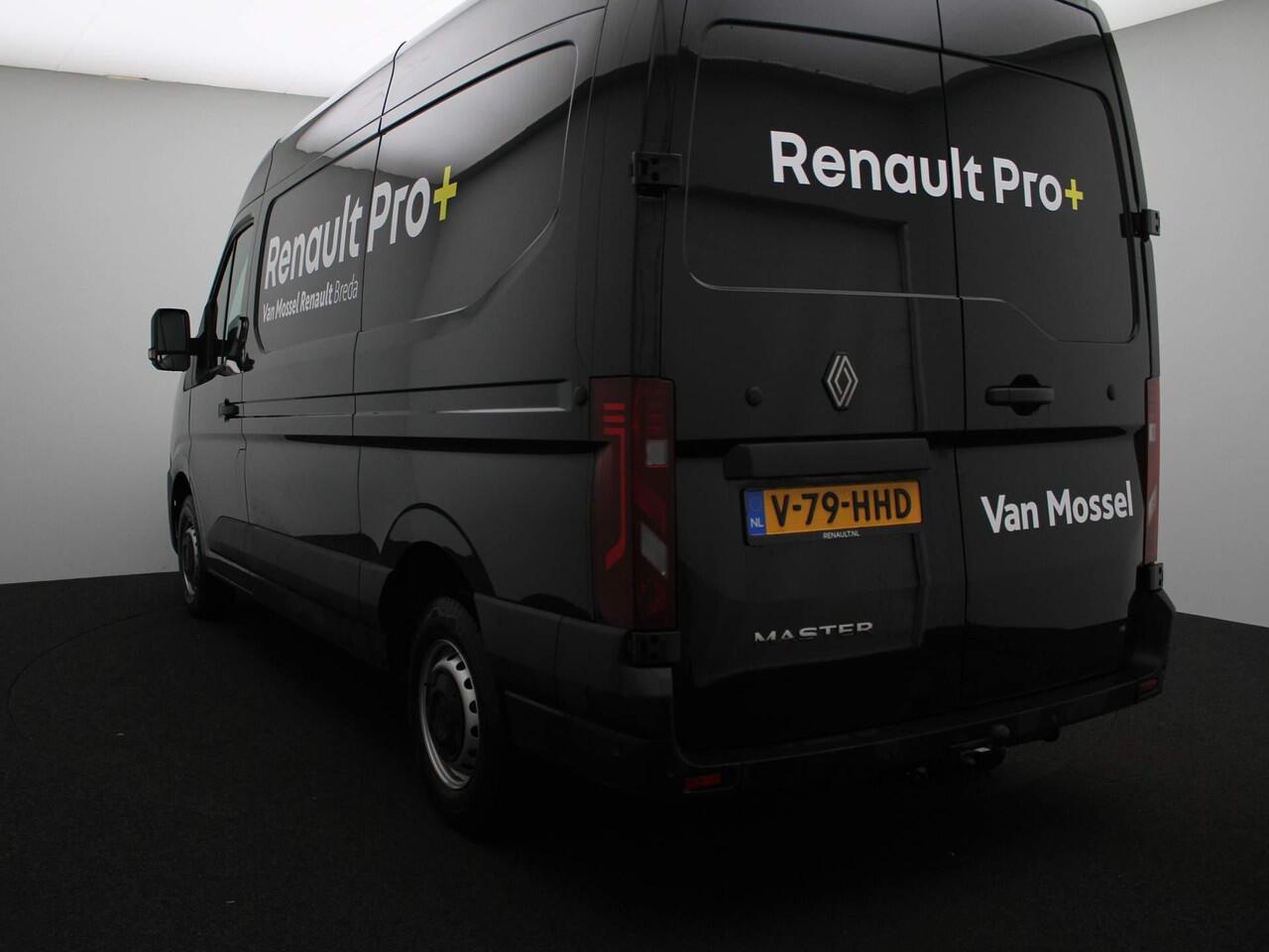 Renault MASTER T35 2.0 dCi 150 L2H2 Advance | Trekhaak | Additionele parkeerhulp | openR link navigatiesysteem met convertor companion | Draadloze oplader | reservewiel |
