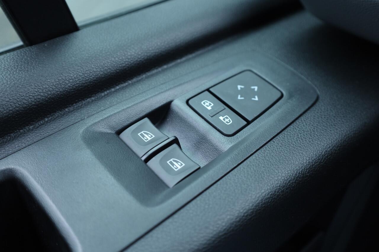 Renault MASTER T35 2.3 dCi 150 BAKWAGEN Advance | Nw Model | RED Ed. | Laadklep | Airco | Cruise | Navi by App | Spoiler