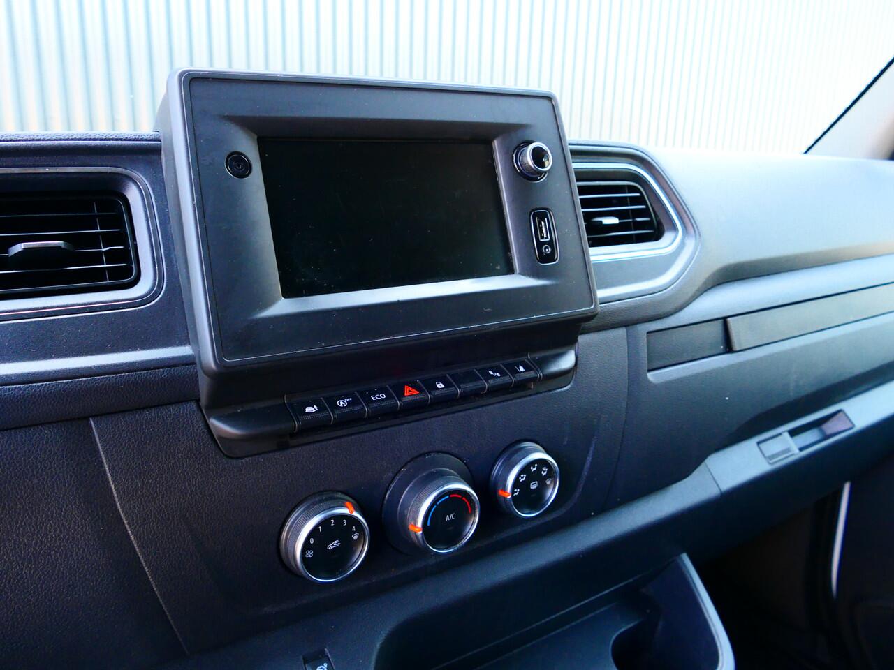 Renault MASTER T35 2.3 dCi 150 L3H2 Energy *Incl. Imperiaal + ladder!* - Trekhaak, cruise, navi, dode hoek