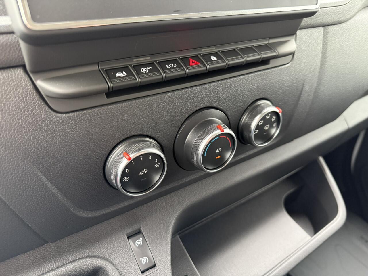 Renault MASTER T35 2.3 dCi 165 L3 DC Energy EURO VI BPM VRIJ