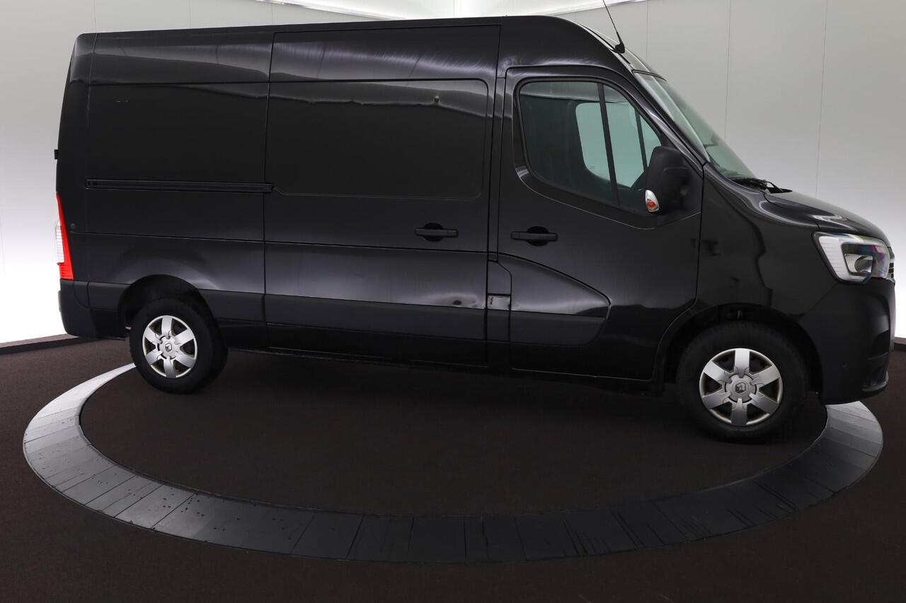 Renault MASTER T33 2.3 dCi 135 L2H2 Work Edition