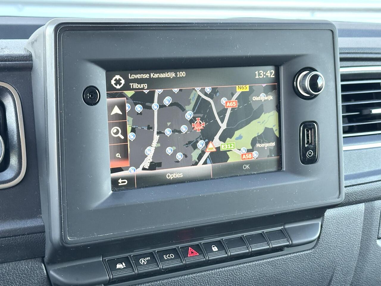 Renault MASTER T35 2.3 dCi 165 Bakwagen met laadklep