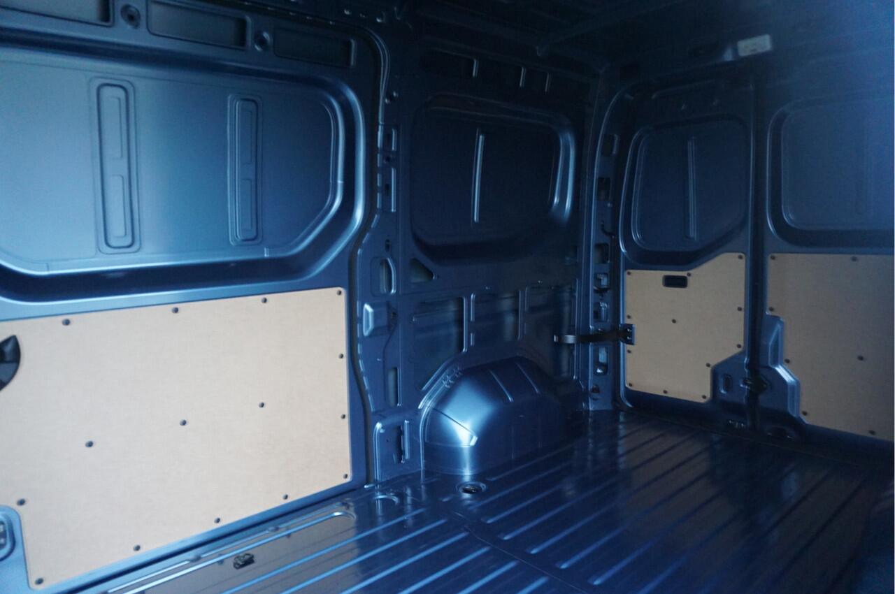 Renault MASTER T35 170PK L2H2 BPM VRIJ!! 10" R-Link Navi, Camera, LED 2x Schuifdeur!! NR. 759