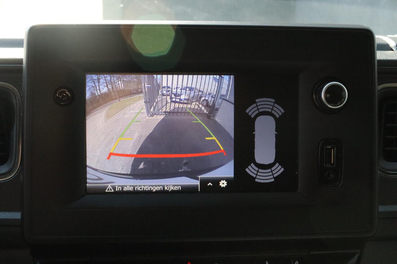 Renault MASTER T35 2.3 dCi 150pk L2H2 Energy Work Edition Airco | Camera | Navi | Parksens. v+a | Trekhaak