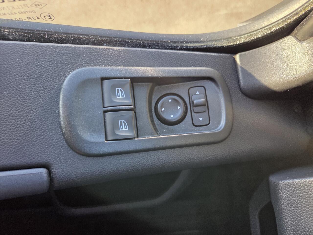 Renault MASTER 2.3 dCi 136 Pk H2 Comfort Airco Cruisecontrol