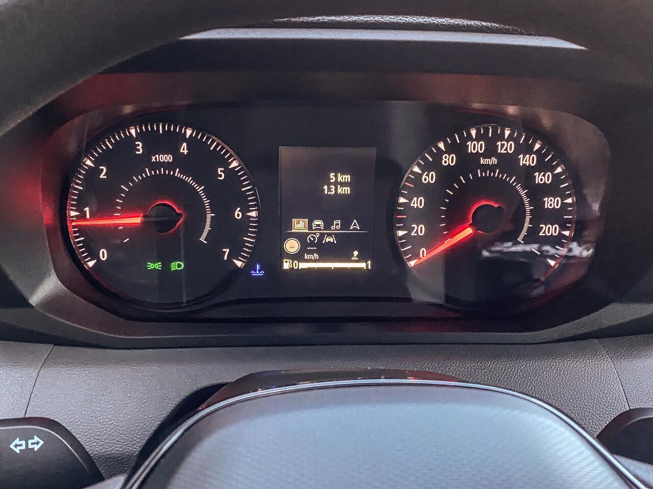 Renault MASTER T35 2.0 dCi 170PK L2H2 Extra | BPM VRIJ! | 2X SCHUIFDEUR | R-LINK | CAMERA | STOELVERWARMING | TREKHAAK |