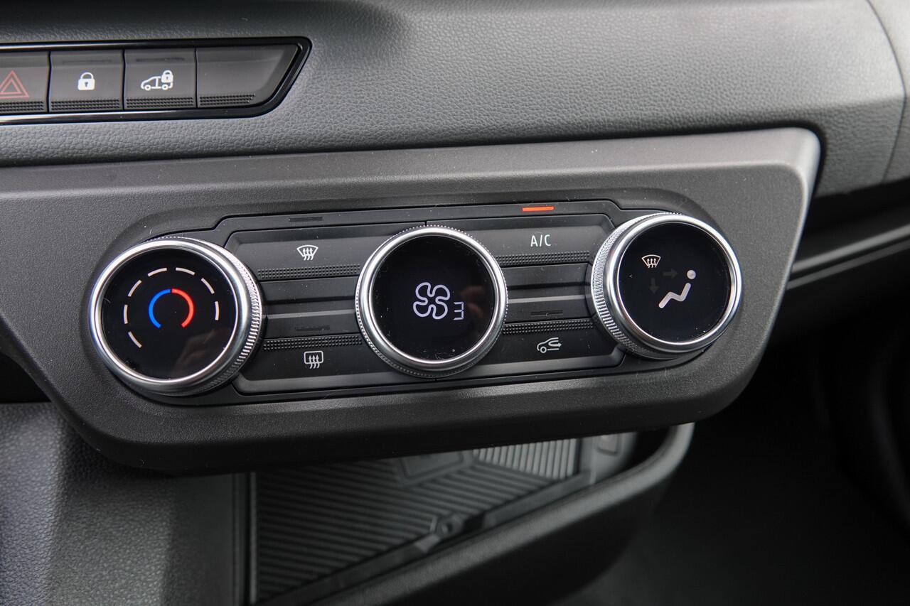 Renault MASTER T35 | L2H2 | 2.0Dci 150Pk | Stoel-Bank | LED