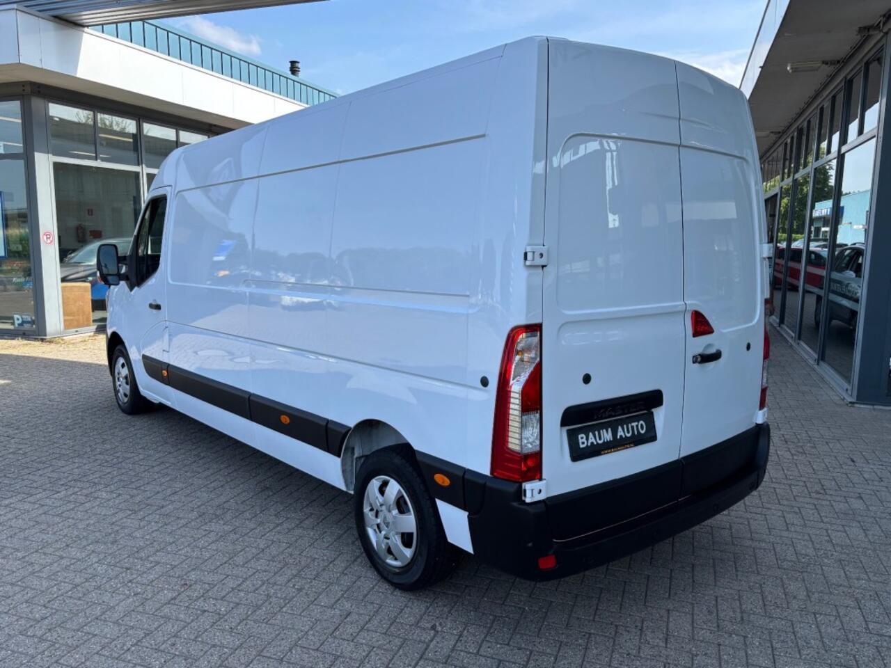 Renault MASTER T35 2.3DCI L3H2 AIRCO NAVI CRUISE PDC 3ZITPL SCHUIFDEUR.