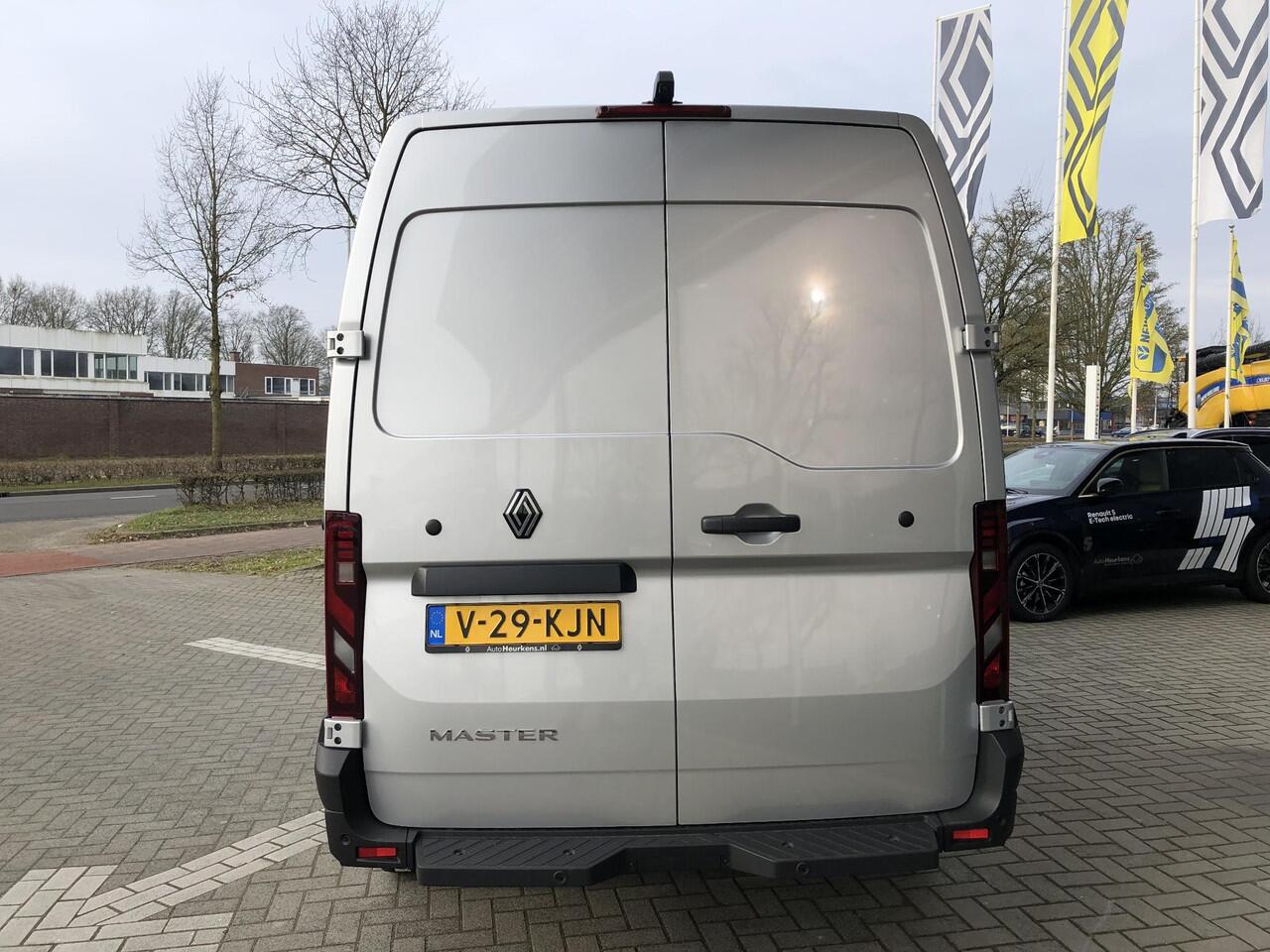 Renault MASTER T35 2.0 dCi 130 L2H2 Advance | Demovoordeel | BTW Auto | NL Auto | 1e Eigenaar |