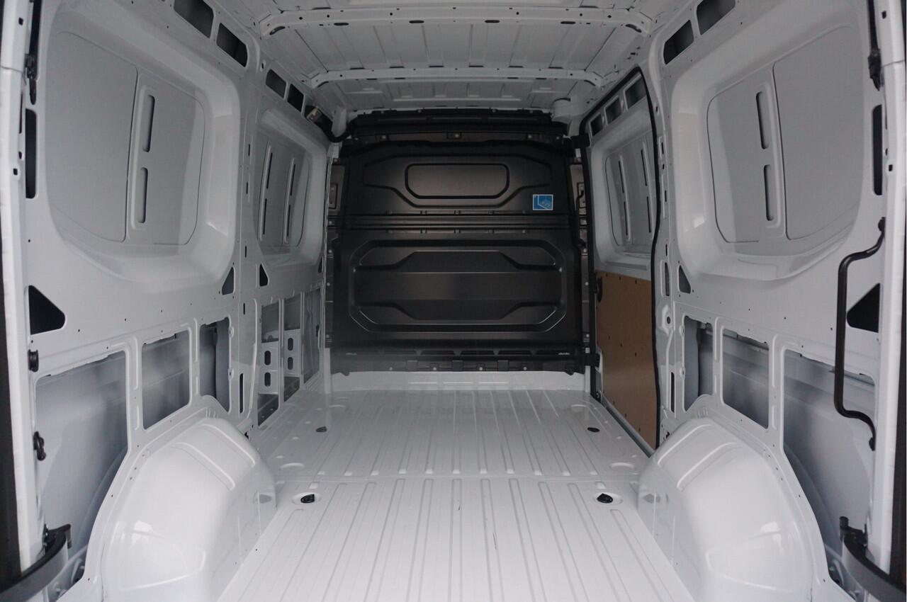 Renault MASTER T35 2.0 150PK Extra L2H2 BPM VRIJ!! 10" R-Link Navi, Camera, Cruise!! NR. 208