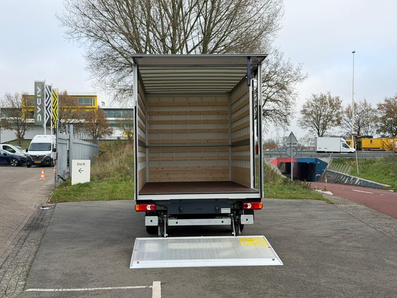 Renault MASTER E-Tech Long Range 87 kWh Bakwagen 420x230x220 T40 L3 Advance Meubelbak 420x230x220