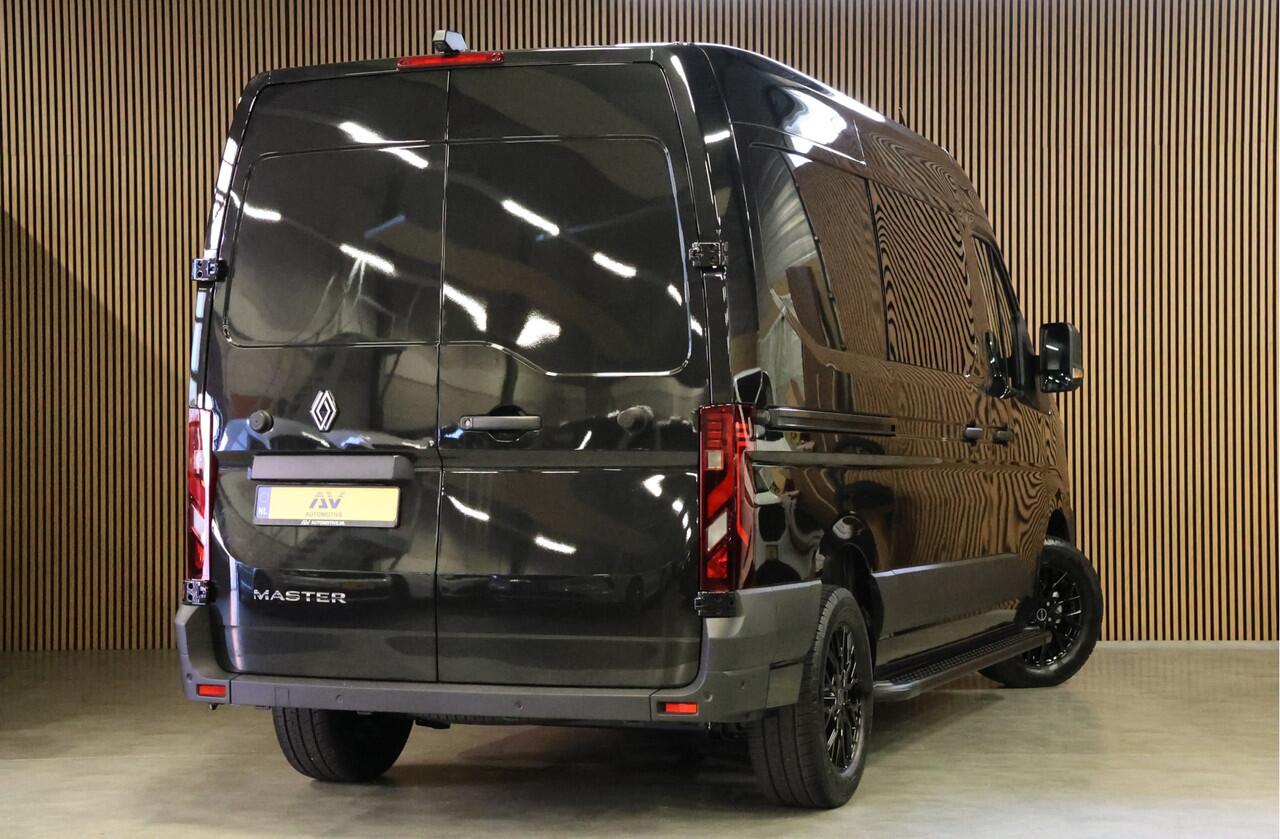 Renault MASTER T35 2.0 dCi 170 L2H2 DC | Dubbel Cabine | 6-Zitter | Navigatie | Camera | CarPlay | LED Koplampen | DAB | PDC V+A | Cruise control