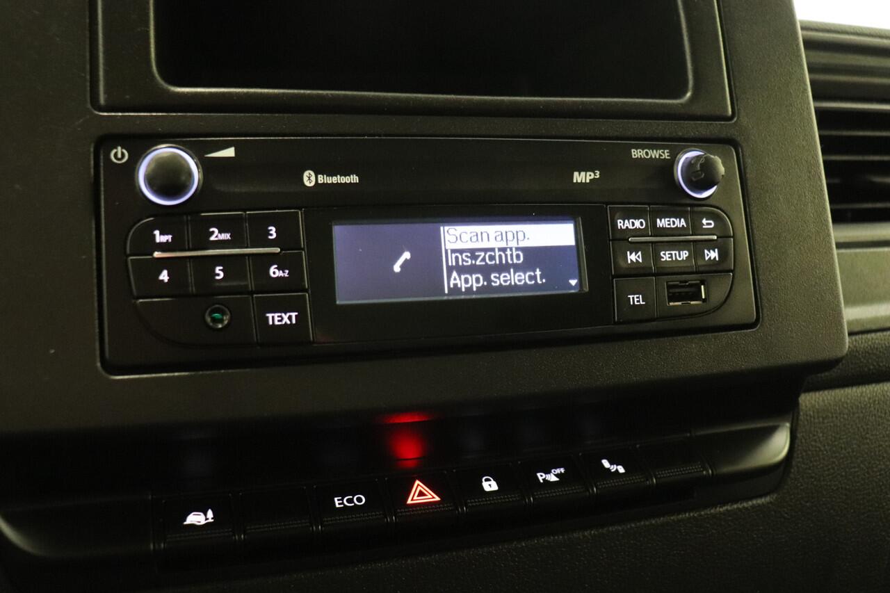 Renault MASTER 2.3 dCi 135PK L2H2 EURO 6 - Airco - Cruise - Camera - ¤ 15.900,- Excl.