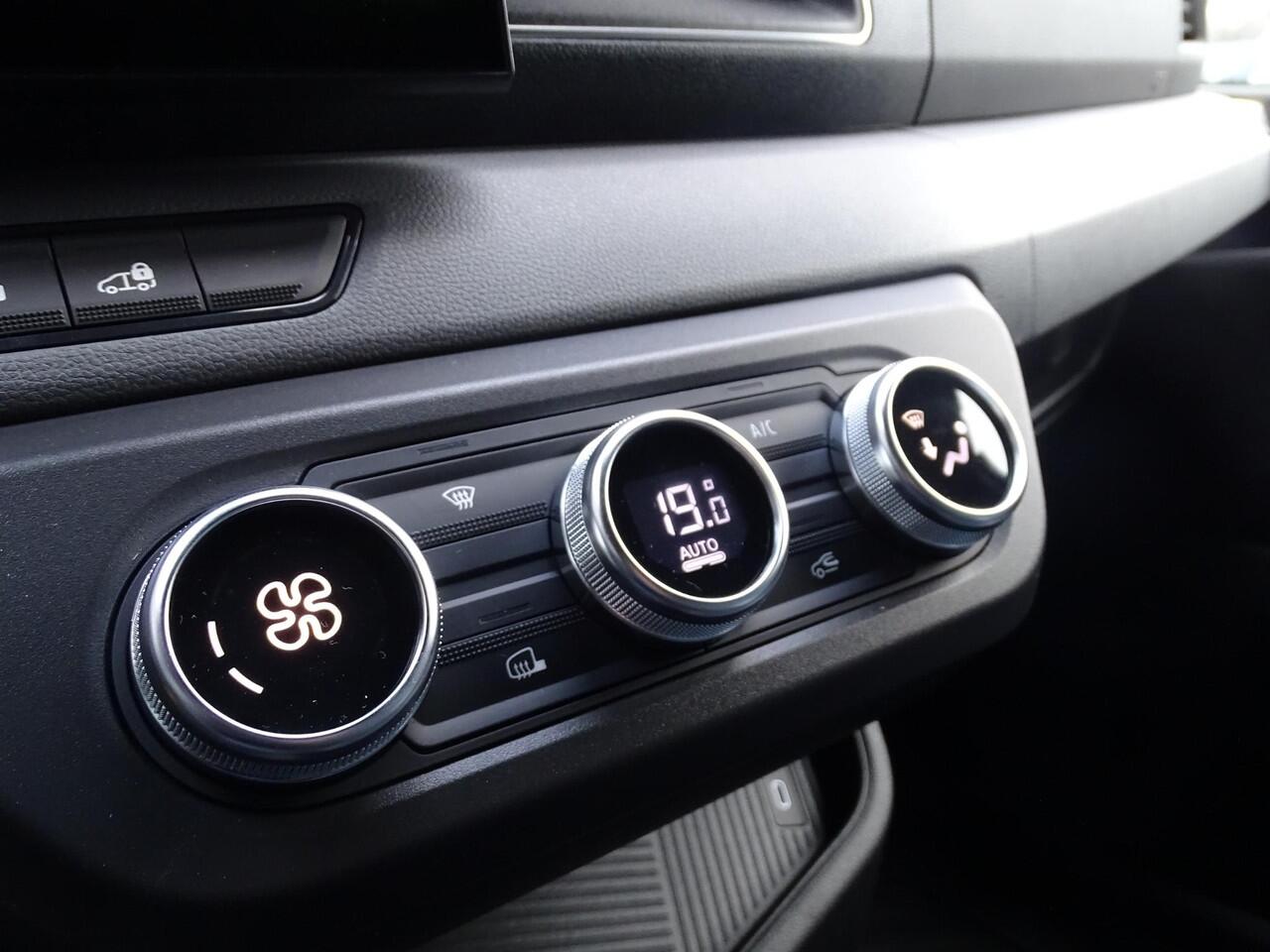 Renault MASTER T35 2.0 dCi 130 L2H2 Advance METALLIC LAK / APPLE CARPLAY & ANDROID AUTO