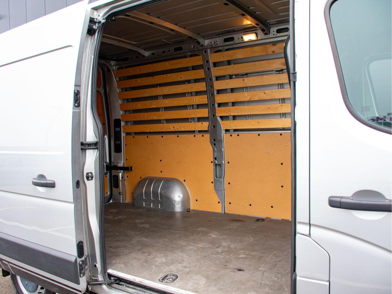 Renault MASTER 170pk 2.3 dCi L2H2 Trekhaak | Achteruitrijcamera | Airco