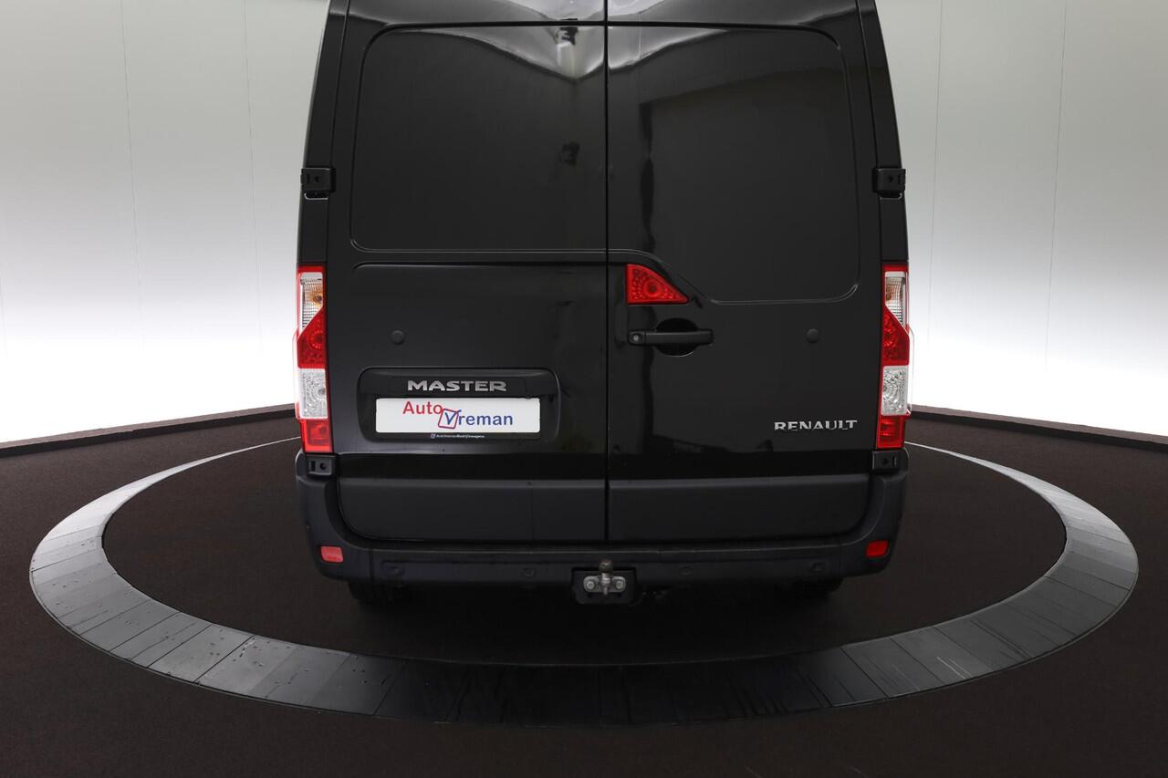 Renault MASTER T33 2.3 dCi 135 L2H2 Work Edition
