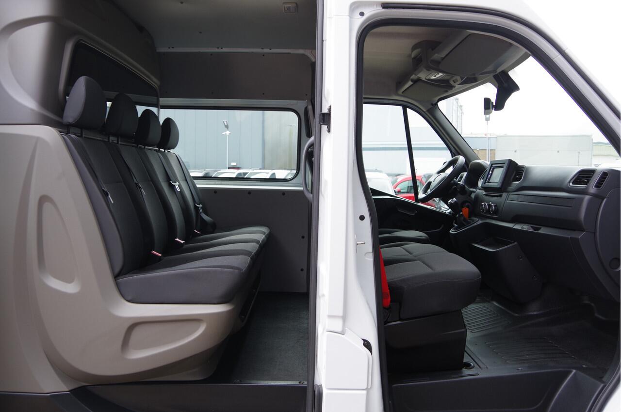 Renault MASTER T35 2.3 dCi 150PK L2H2 RED, DC-7P, 3.5T TREKHAAK, CAMERA, CRUISE, NAVI, AIRCO, PARKEERSENSOREN, NL AUTO, NAP, DUBBELE CABINE